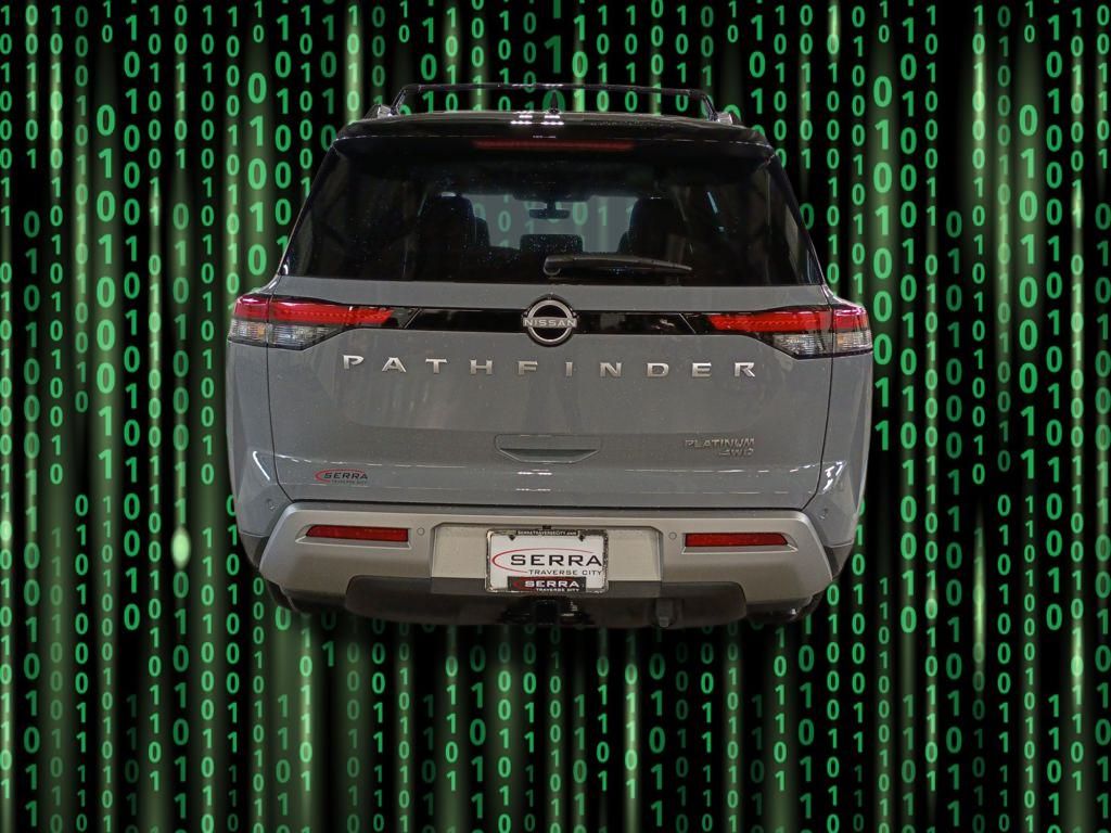 2025 Nissan Pathfinder Platinum photo 2
