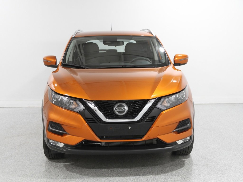 2022 Nissan Rogue Sport SV photo 2