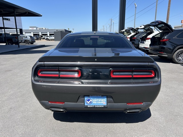 2020 Dodge Challenger SXT photo 6