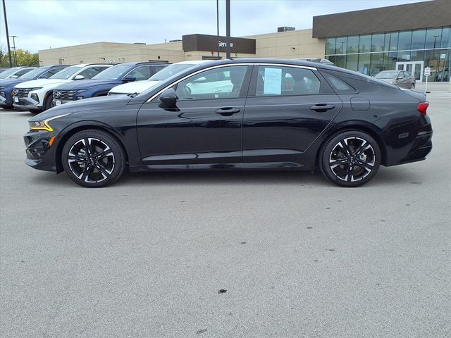 2024 Kia K5 GT-Line photo 2