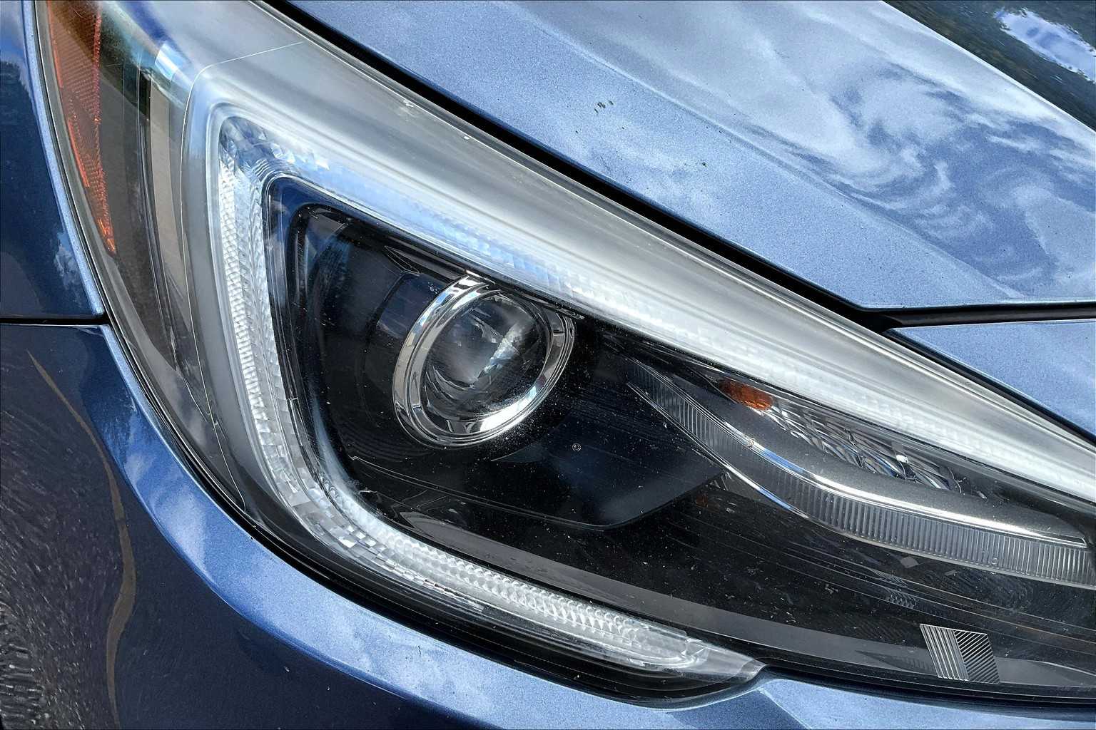 2018 Subaru Outback Limited photo 26
