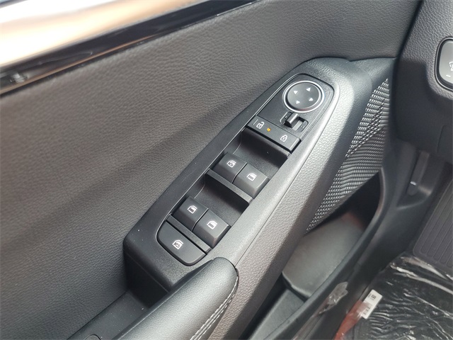 2025 Kia Seltos S photo 26