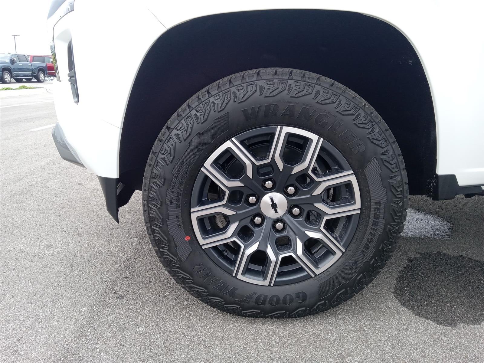 2026 Chevrolet Colorado Z71 photo 20