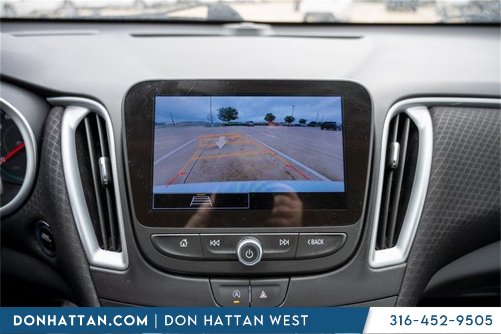 2023 Chevrolet Malibu 1LT photo 18