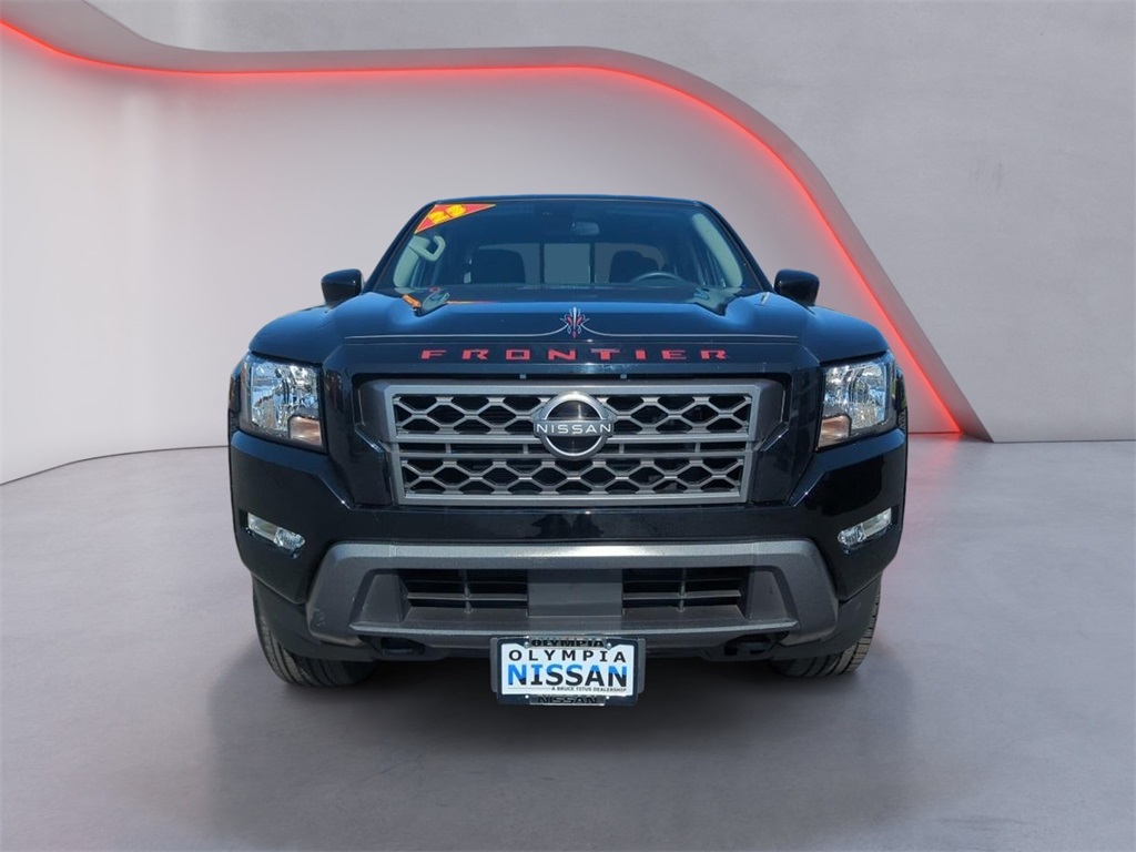 2022 Nissan Frontier SV photo 3