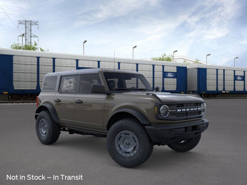 2025 Ford Bronco Base photo 7