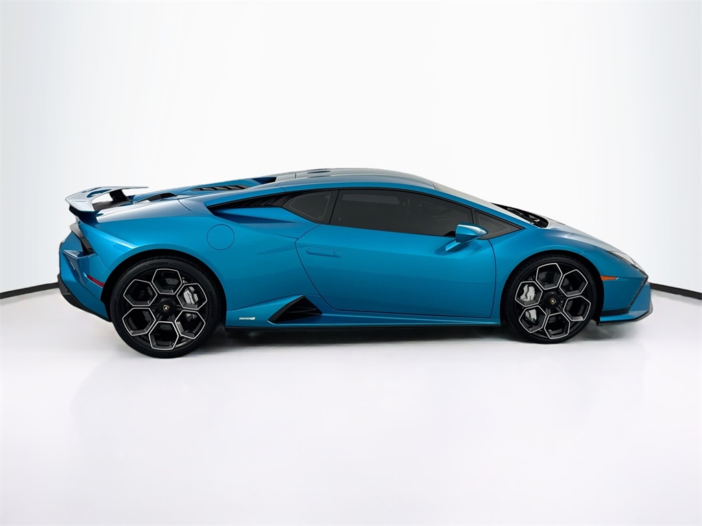 2023 Lamborghini Huracan Tecnica Base photo 4