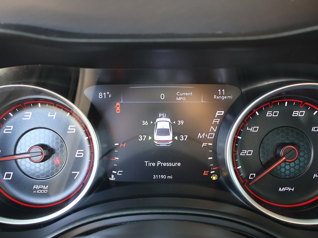 2022 Dodge Charger SXT photo 31