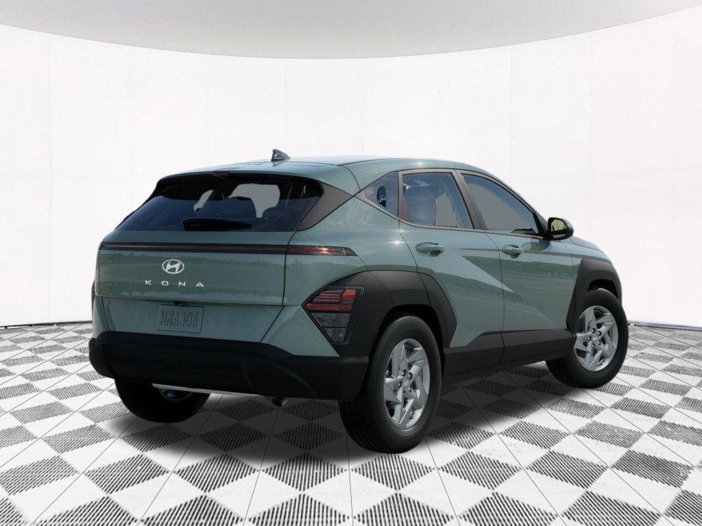 2026 Hyundai Kona SE photo 3