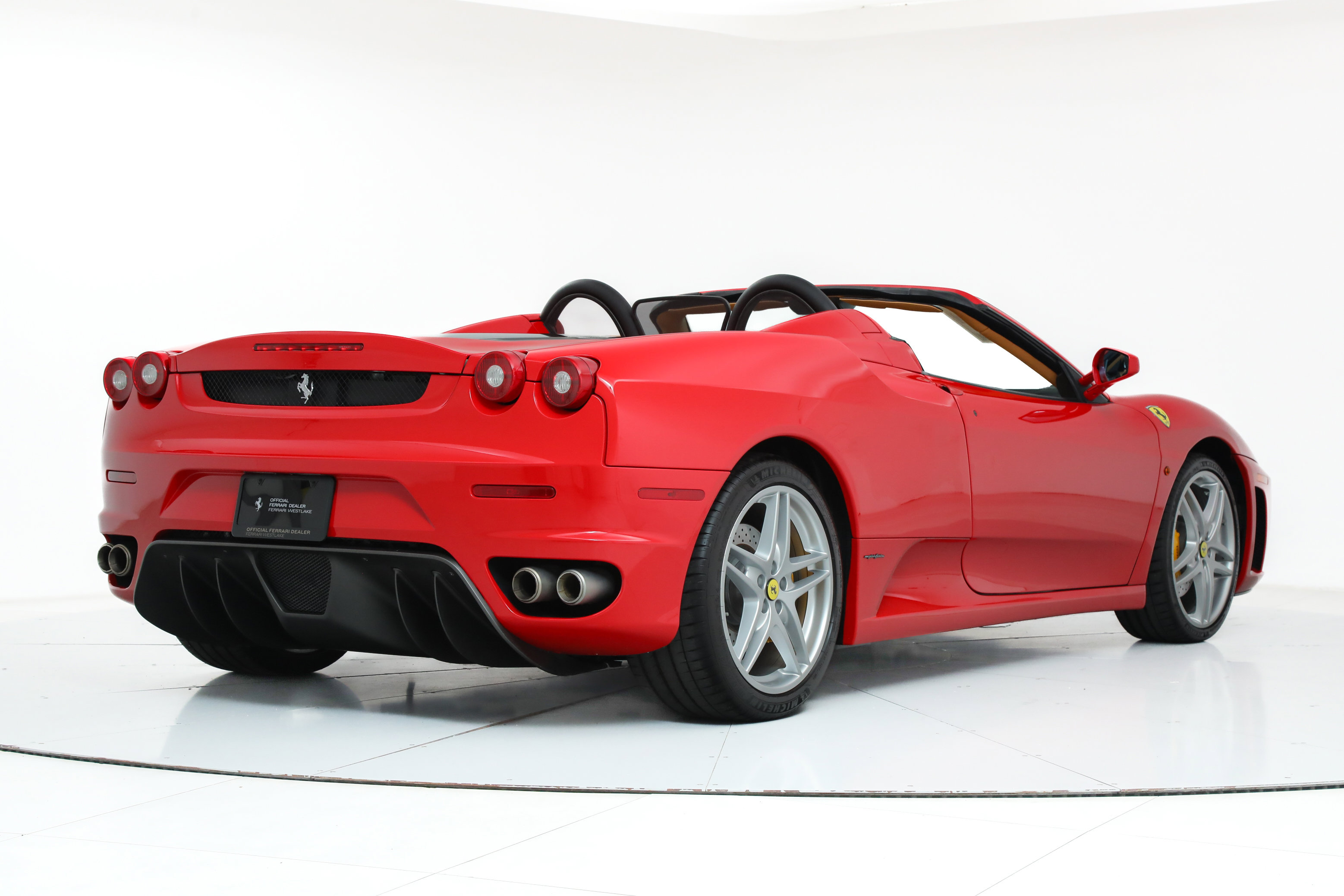 Used 2005 Red Ferrari  image 3