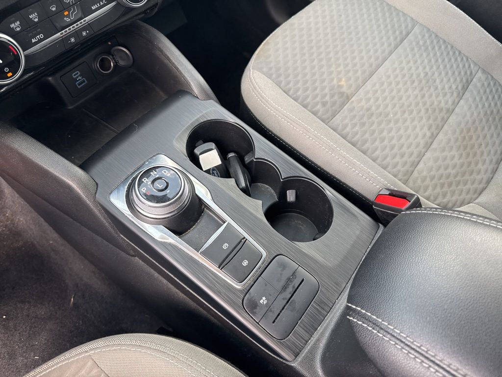 2022 Ford Escape Hybrid SE photo 27