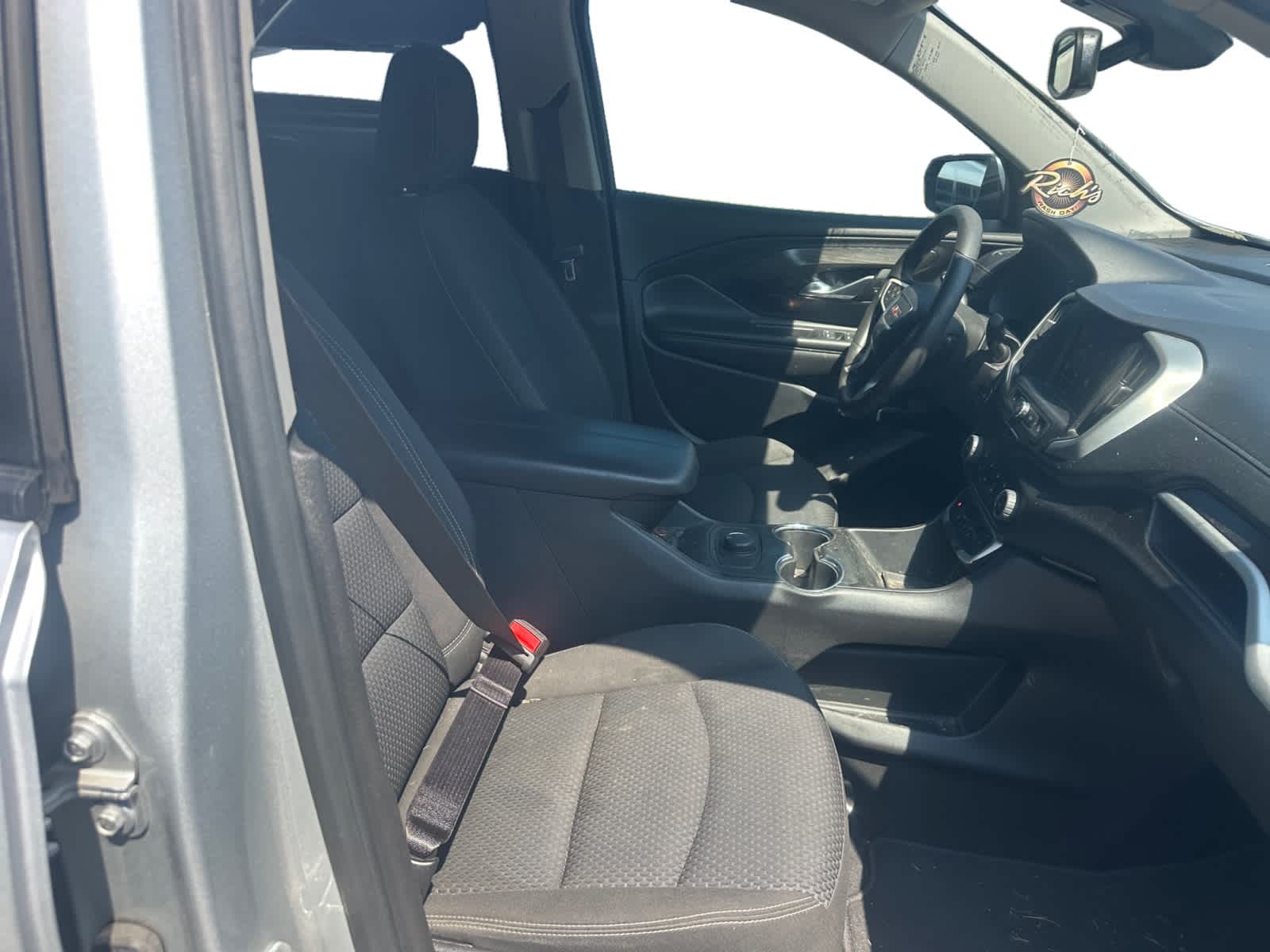 2022 Gmc Terrain SLE photo 9