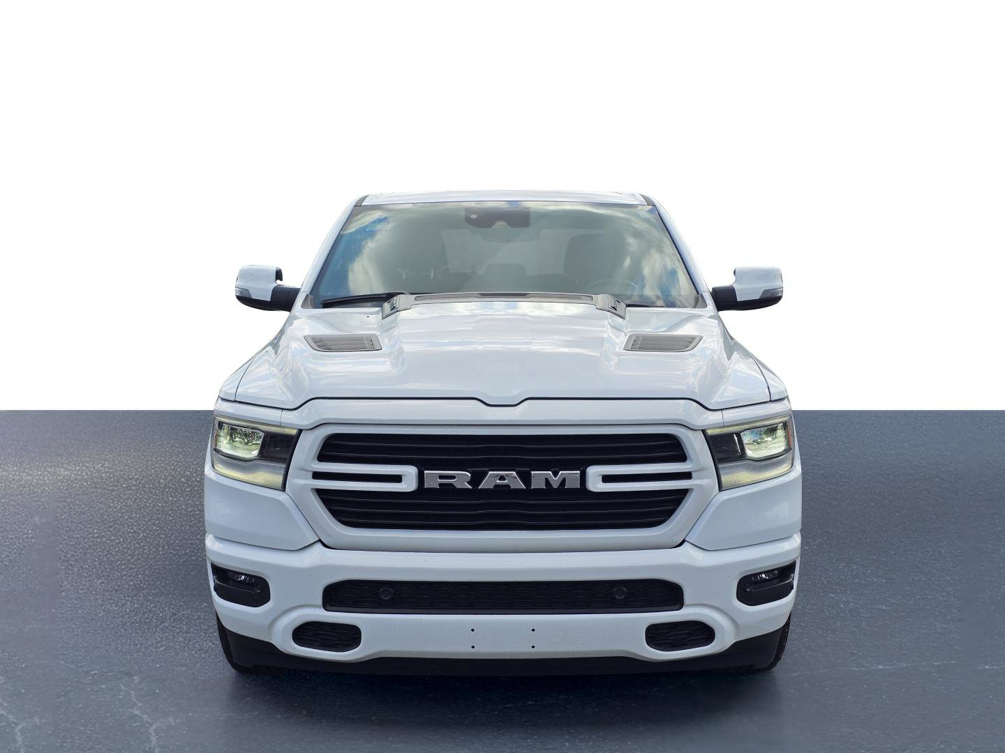 2023 Ram 1500 Laramie photo 2
