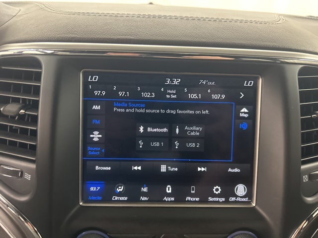 2018 Jeep Grand Cherokee Overland photo 15