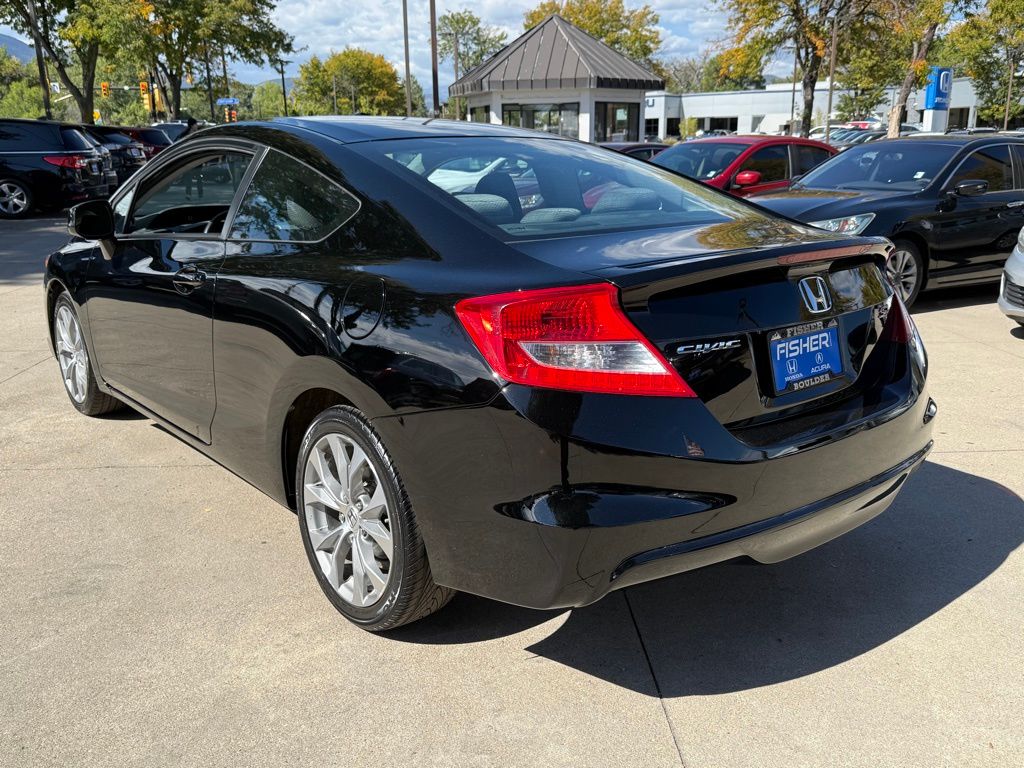 2012 Honda Civic Si photo 2