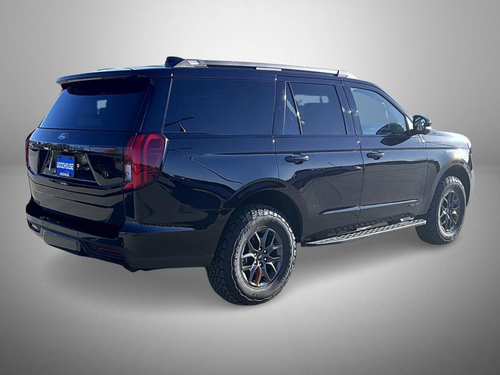 2025 Ford Expedition photo 4