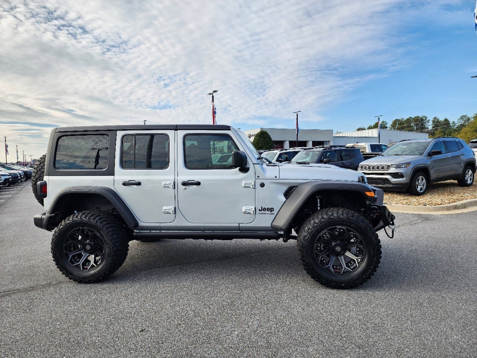 2024 Jeep Wrangler Willys Wheeler photo 2