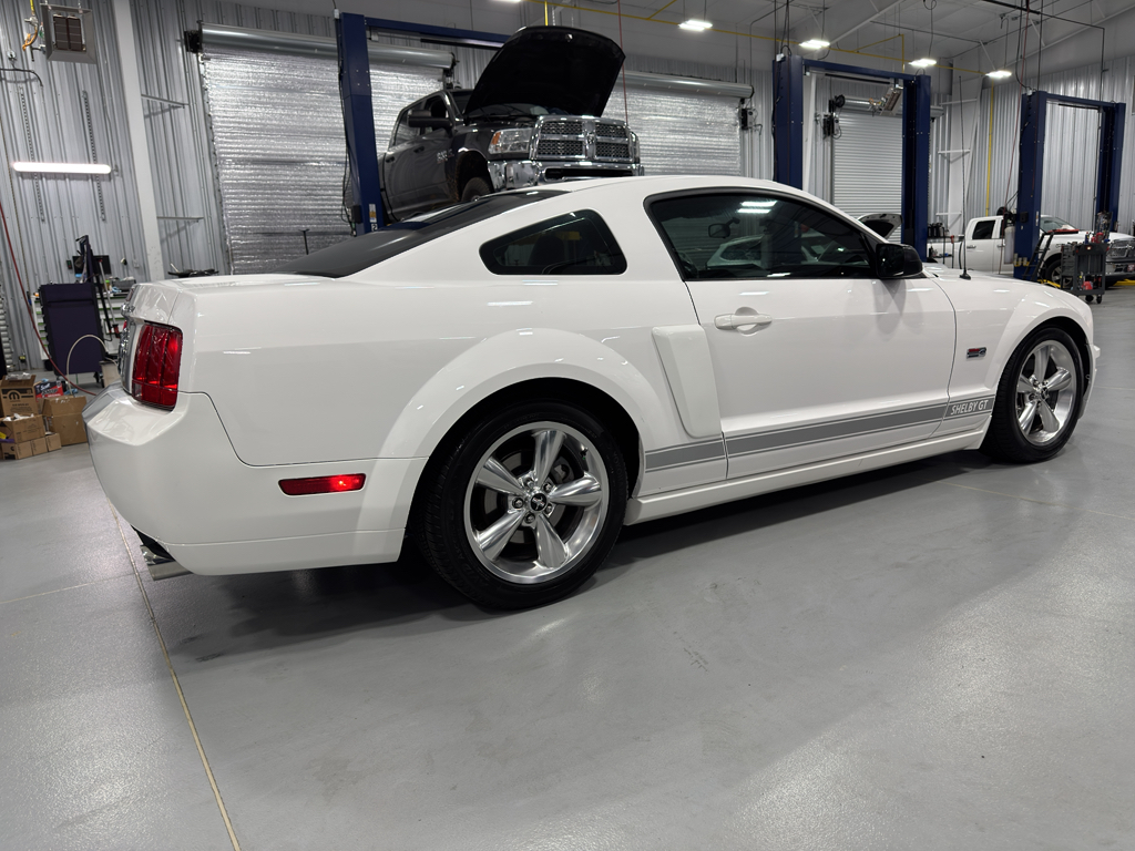 2007 Ford Mustang GT photo 7