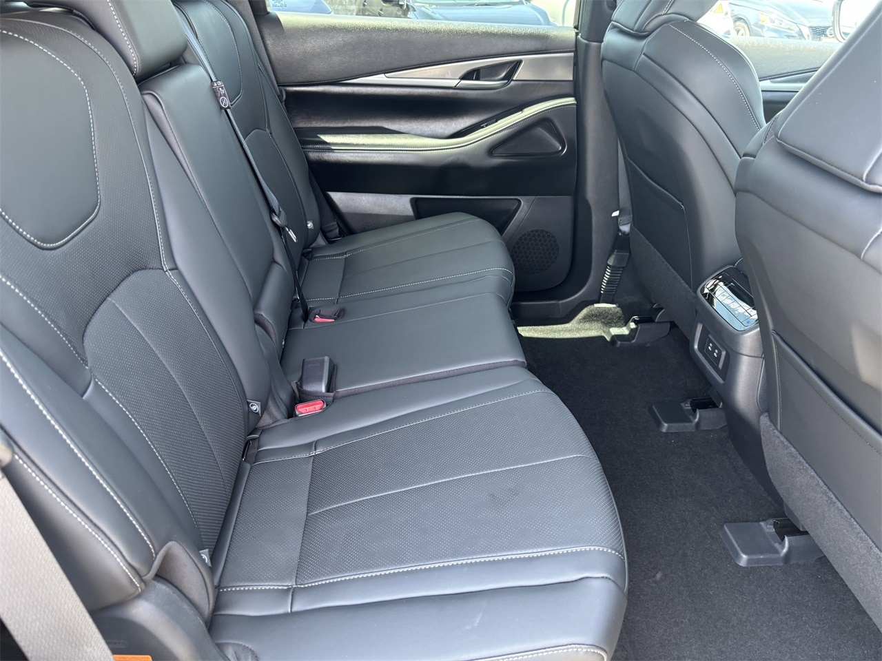 2026 Infiniti QX60 Pure photo 11