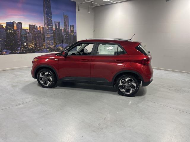 2026 Hyundai Venue SEL photo 4