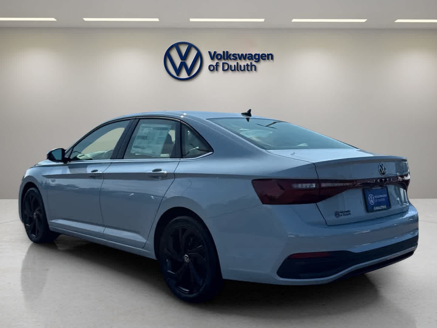 2025 Volkswagen Jetta SE photo 3