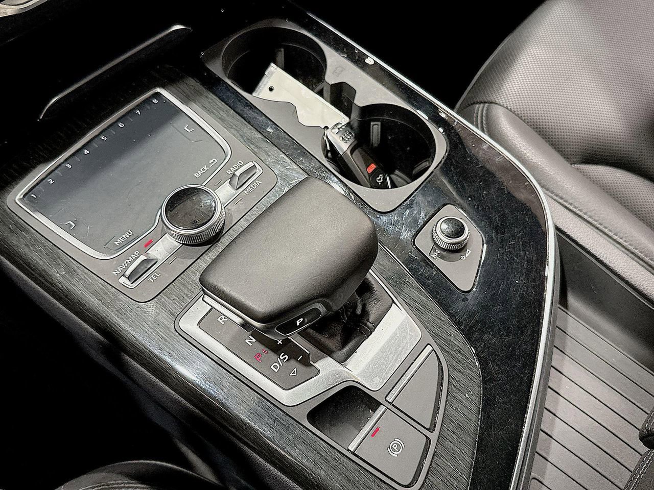 2017 Audi Q7 Premium Plus photo 16