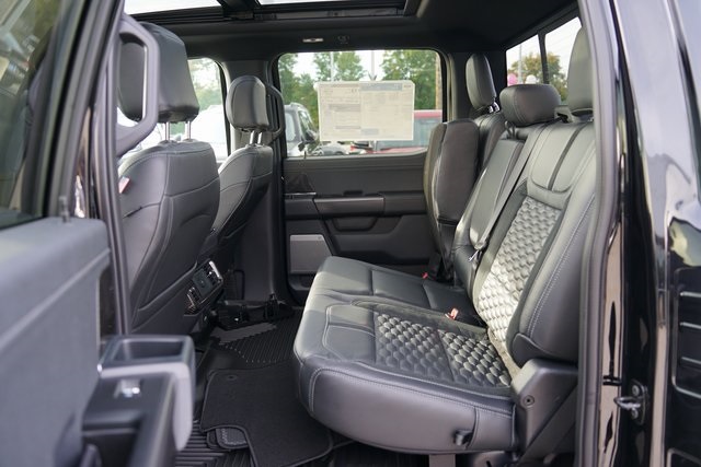 2025 FORD F-150 - Image 29