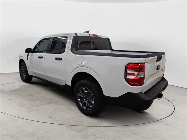 2025 Ford Maverick XLT photo 3