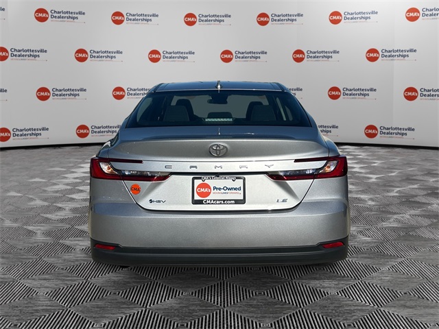2025 Toyota Camry LE photo 4