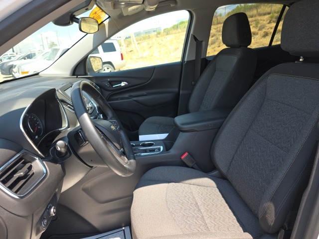 2024 Chevrolet Equinox LT photo 16