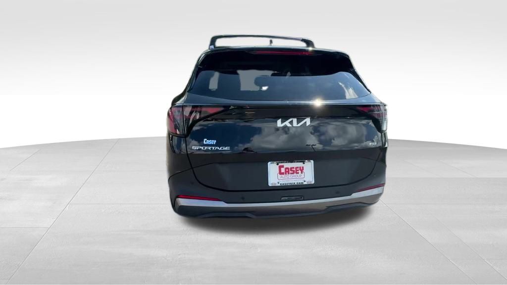 2026 Kia Sportage EX photo 3
