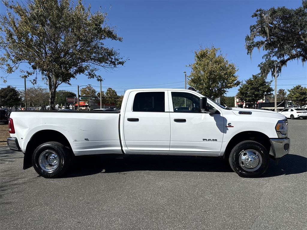2020 Ram 3500 Tradesman photo 2