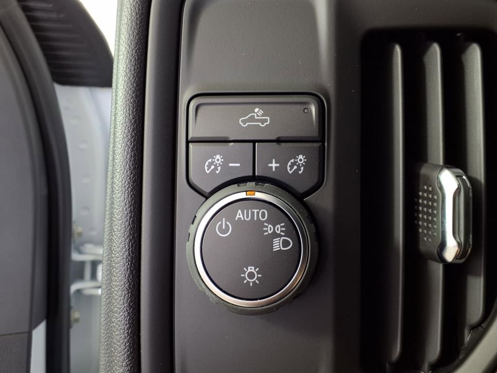 2025 Chevrolet Silverado 1500 photo 14