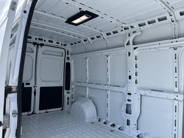 2025 Ram ProMaster 2500 photo 12