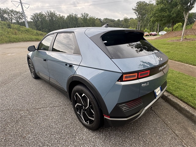 2023 Hyundai Ioniq 5 SEL photo 2