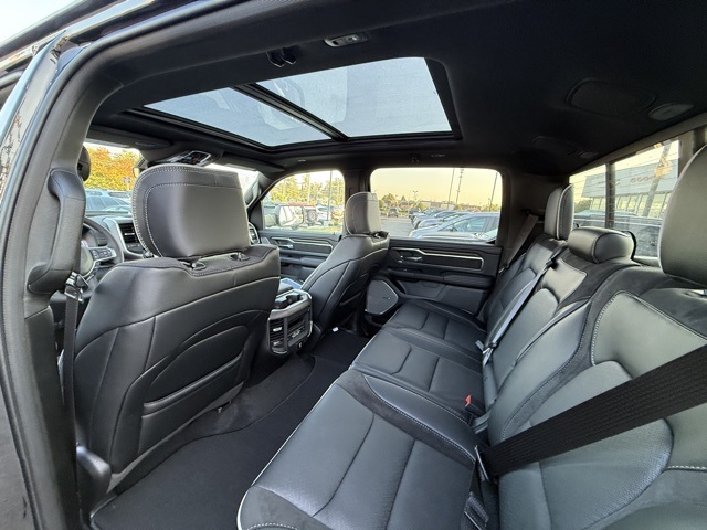 2026 Ram 1500 Laramie photo 28