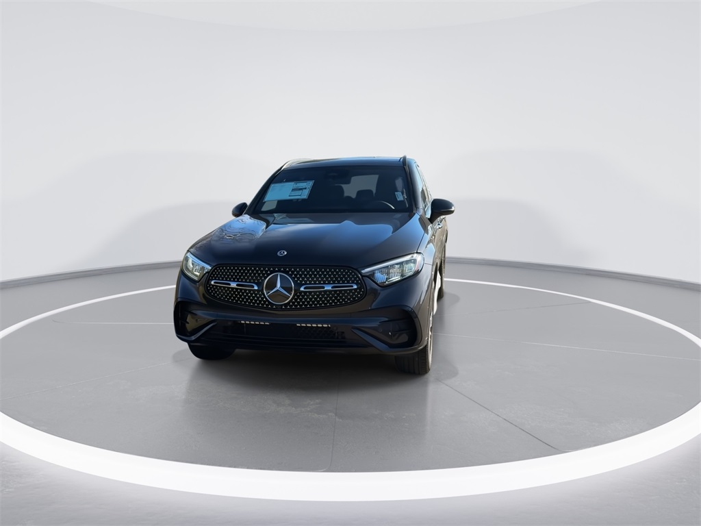2026 Mercedes Benz GLC 300 4MATIC photo 4