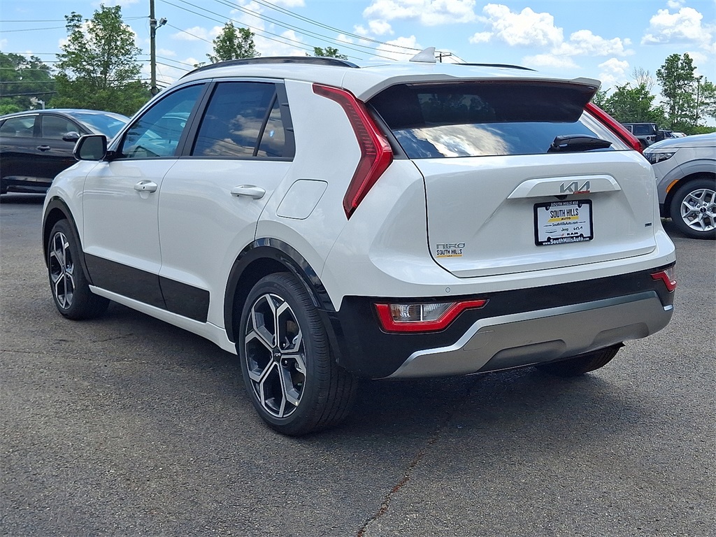 2025 Kia Niro EX Touring photo 4
