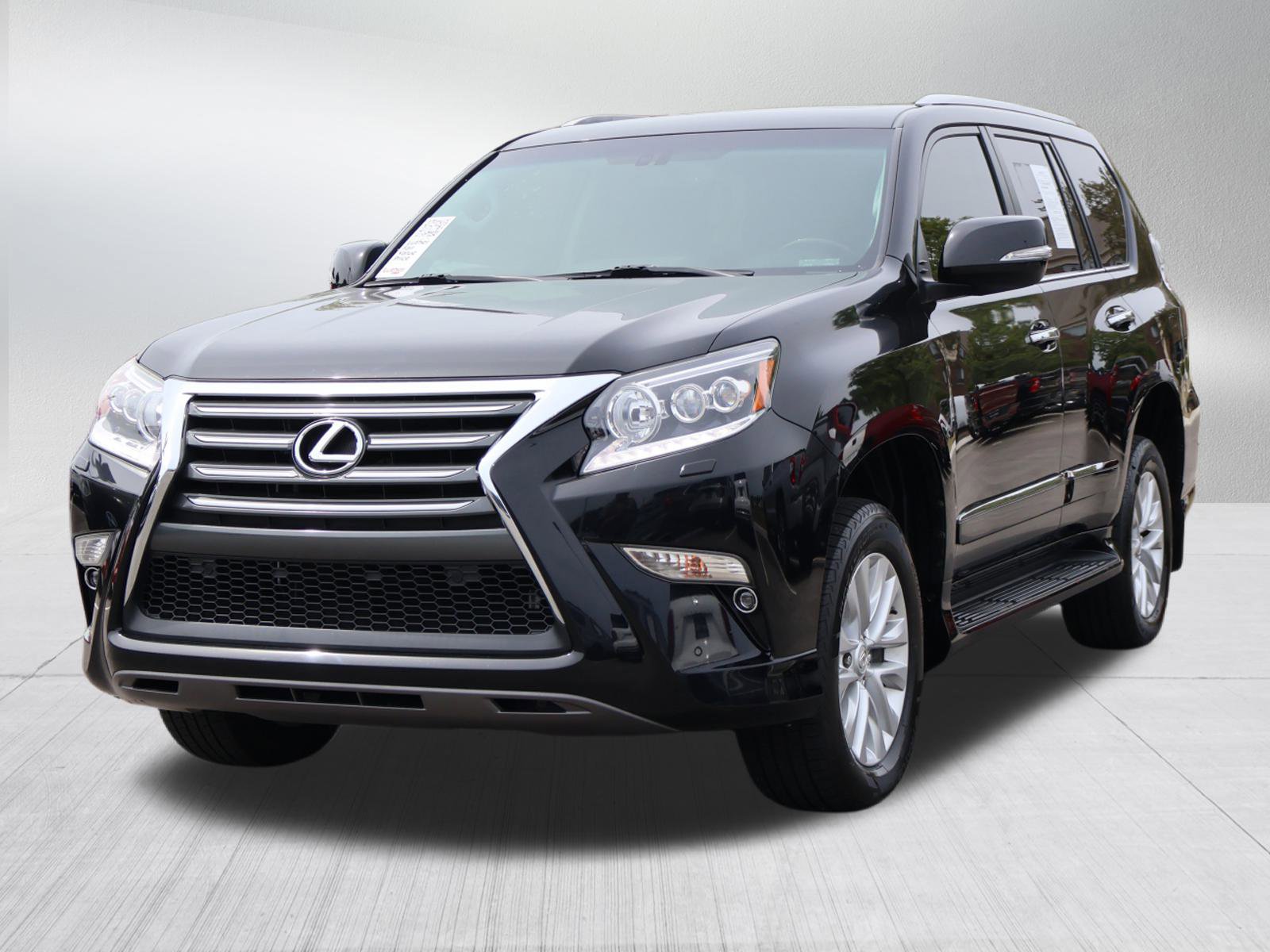 2018 Lexus GX 460 Premium photo 3