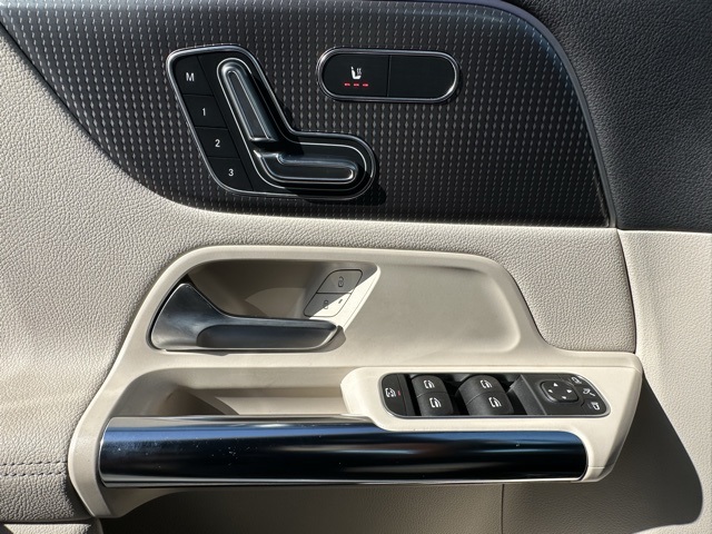 2022 Mercedes Benz GLA 250 4MATIC photo 12