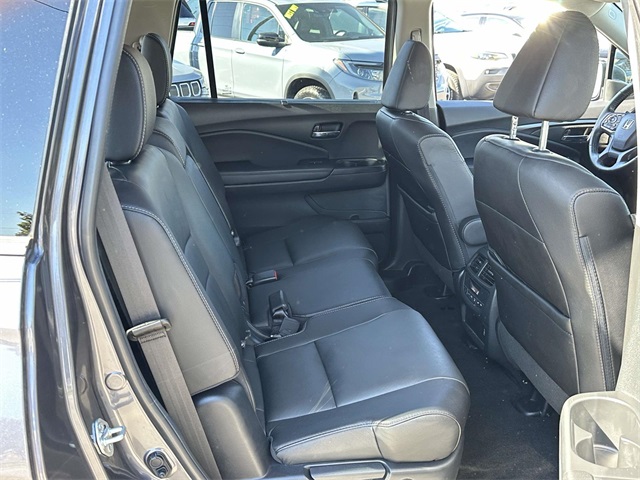 2022 Honda Pilot Special Edition photo 12