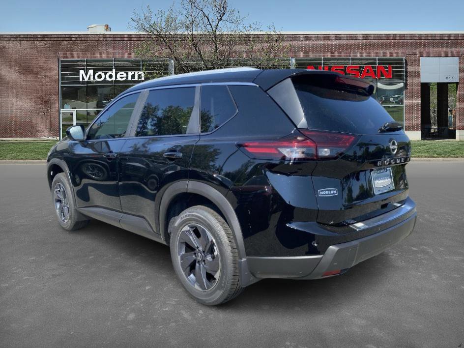 2026 Nissan Rogue S photo 2