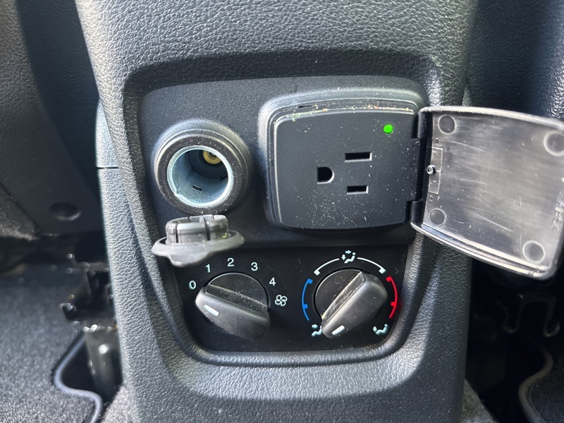 2023 Ford Transit Connect XLT Passenger Wagon photo 35