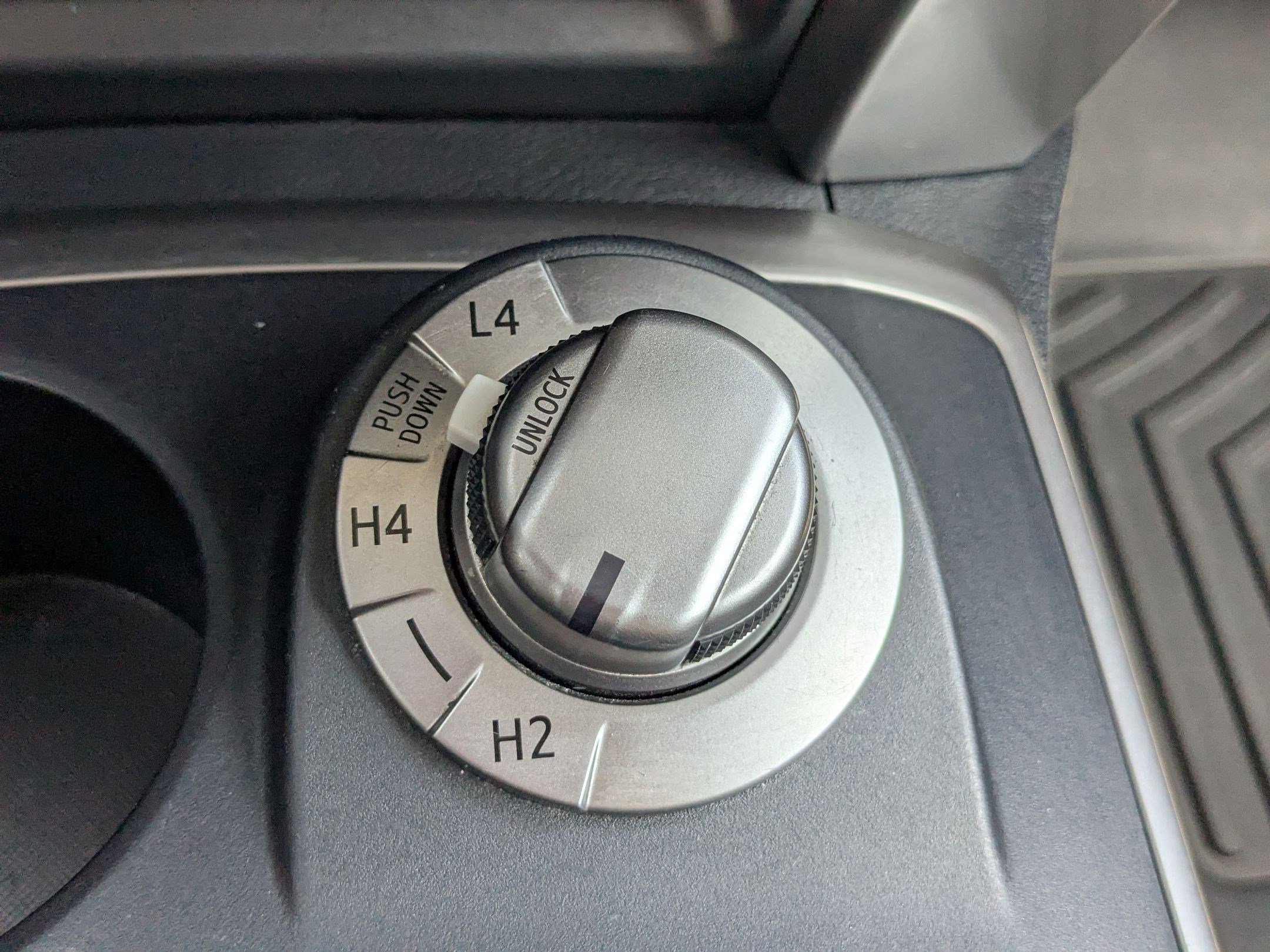 2021 Toyota 4Runner SR5 photo 24