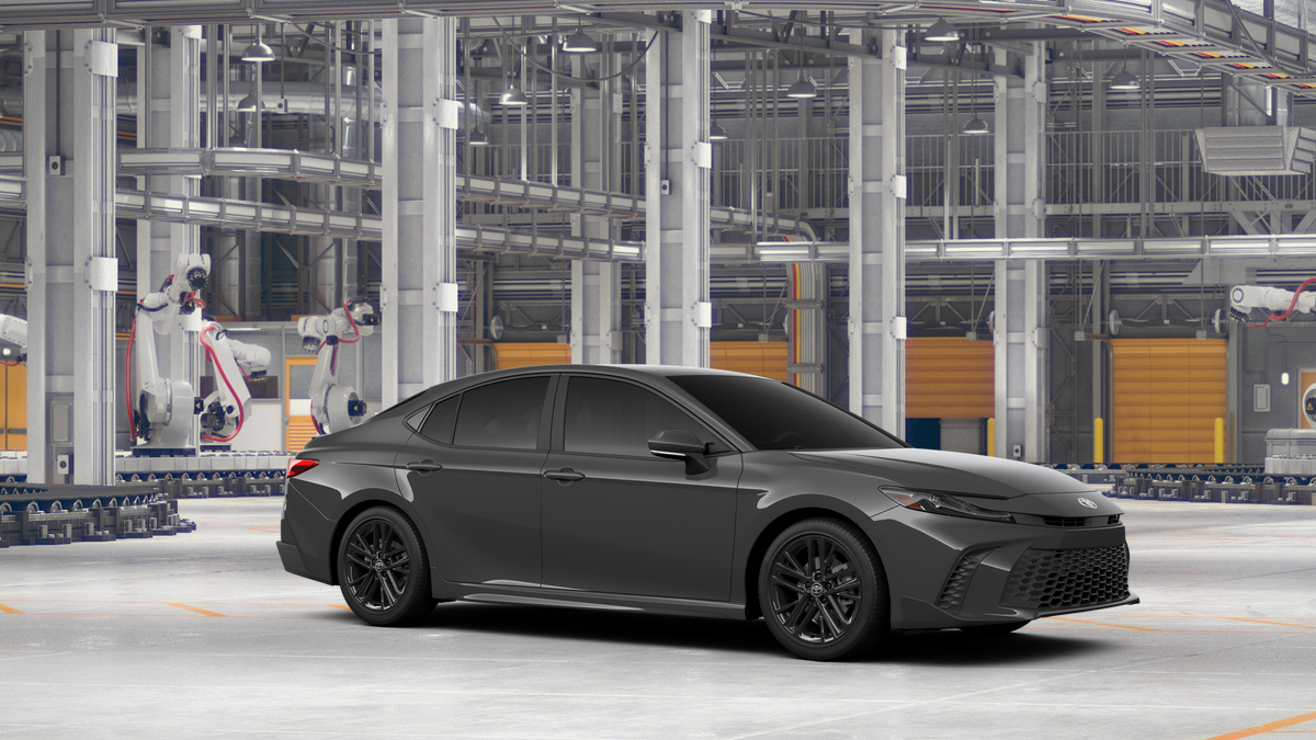 2025 Toyota Camry SE photo 7