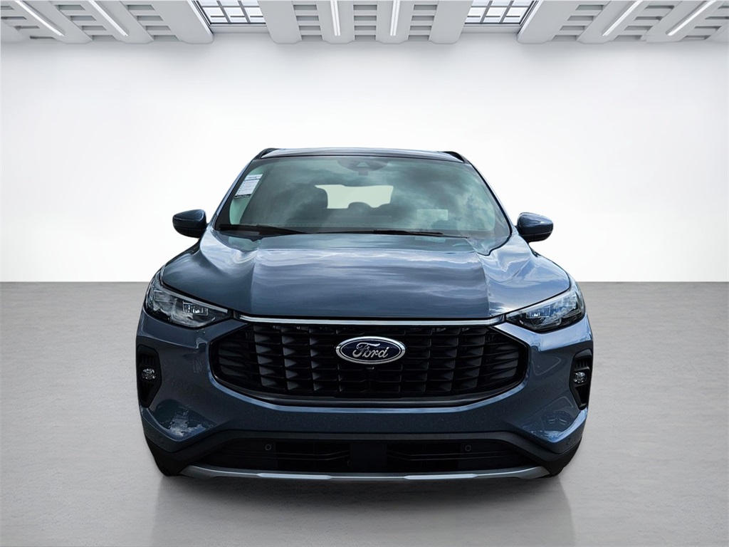 2025 Ford Escape Plug-In Hybrid photo 3