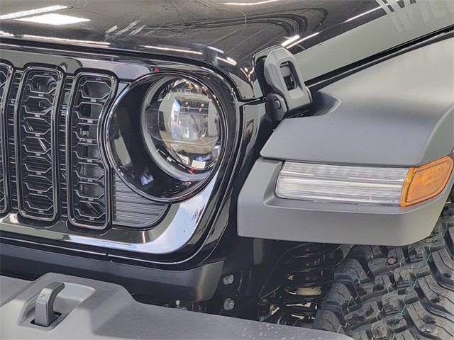 2025 Jeep Wrangler Willys photo 10