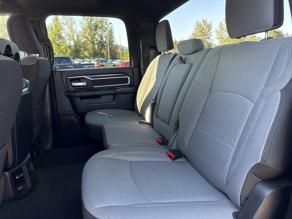 2024 Ram 2500 Big Horn photo 17
