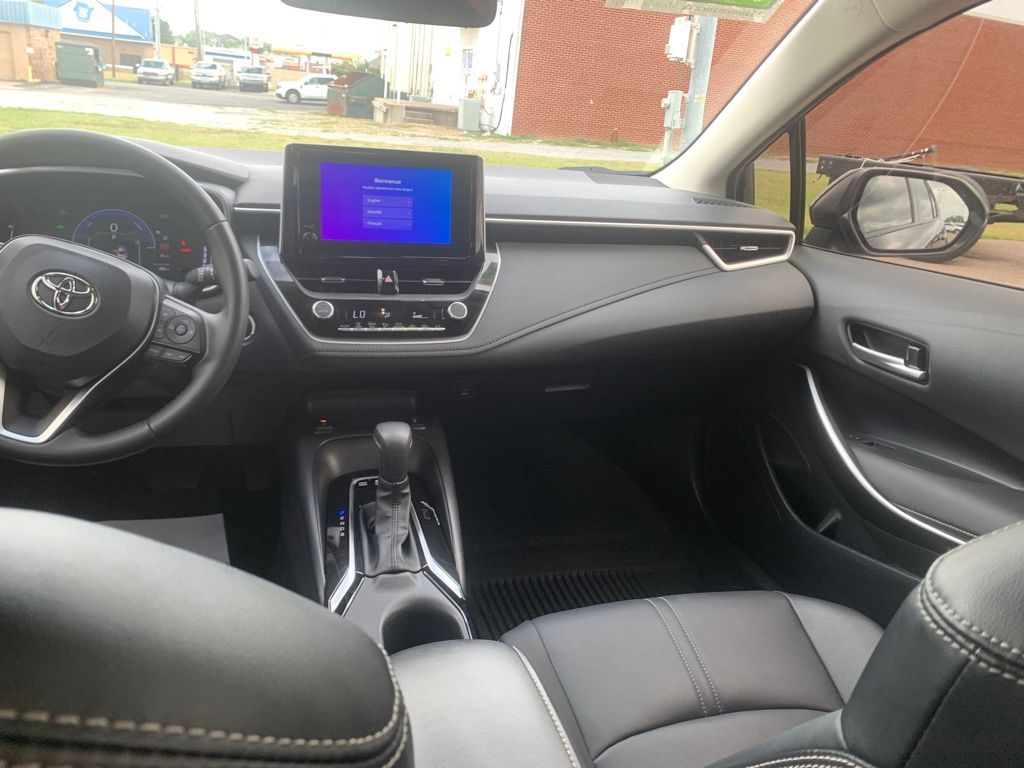 2023 Toyota Corolla Hybrid XLE photo 21