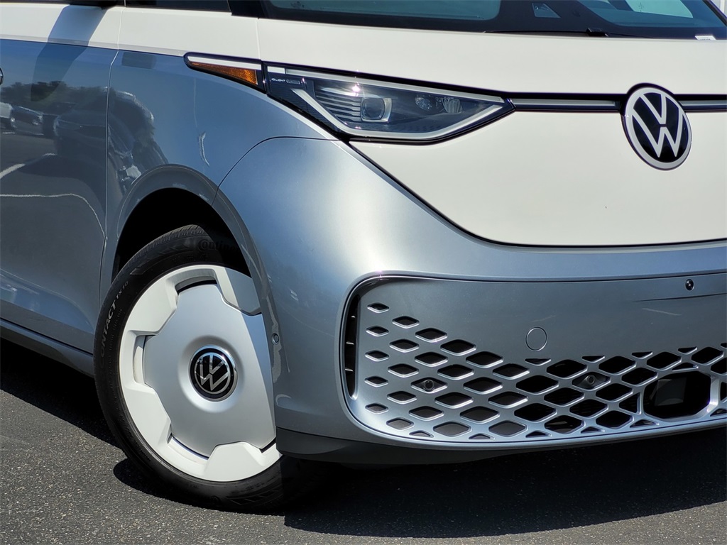 2025 Volkswagen ID. Buzz photo 3